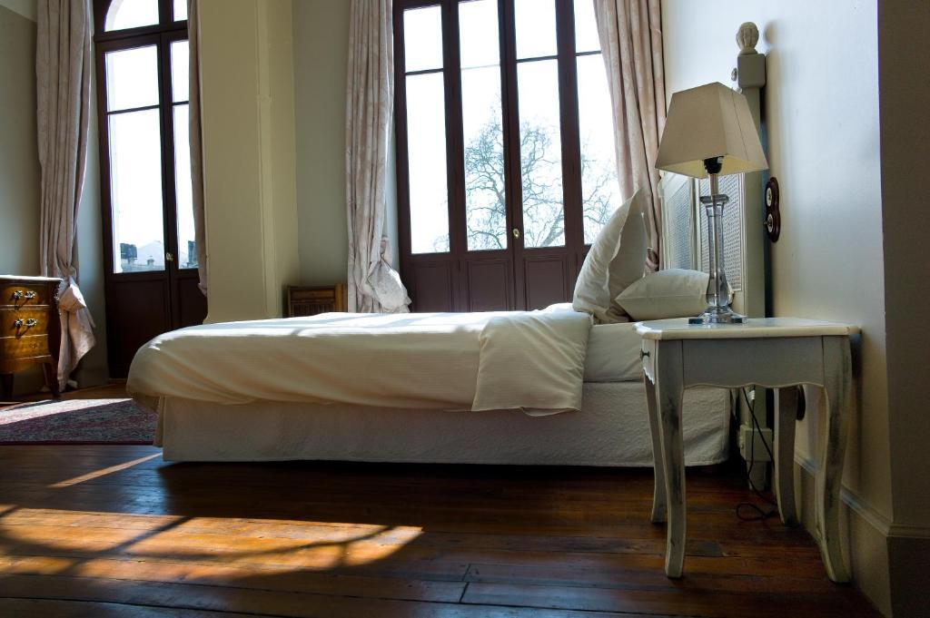 ז'ונזאק Hostellerie Du Coq D'Or חדר תמונה
