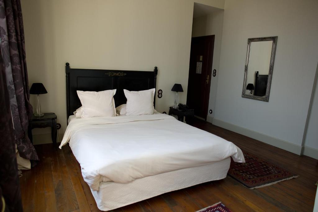 ז'ונזאק Hostellerie Du Coq D'Or חדר תמונה